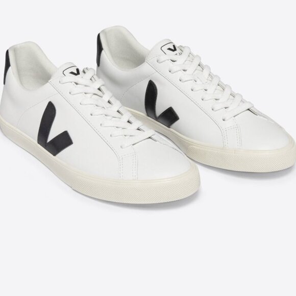 VEJA Esplar Sneaker (Unisex) - Picture 2 of 13